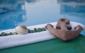Damia Hotel & Apartments