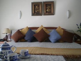 Damia Hotel & Apartments