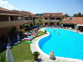 Eleni Apartments