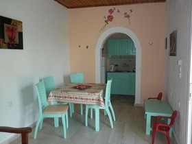 Eleni Family Apartments