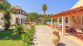 Goudelis Apartments