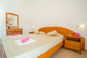 Goudelis Apartments