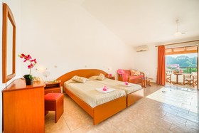Goudelis Apartments