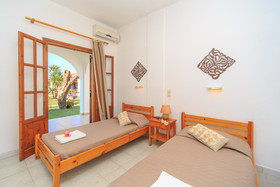 Goudelis Apartments