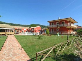 Haroula Apartments