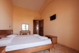 Luisa Hotel