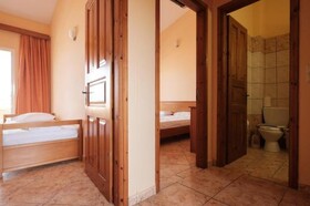 Luisa Hotel
