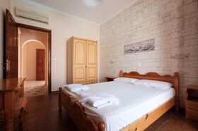 Luisa Hotel