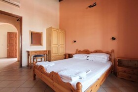 Luisa Hotel