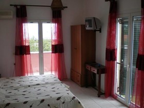 Marie Apartments
