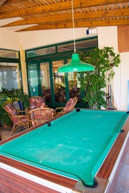 Olive Grove Hotel