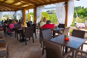 Olive Grove Hotel