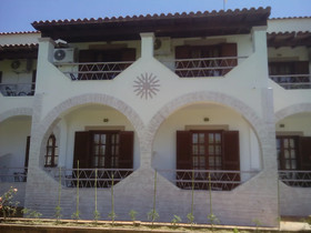 Villa Del Sol Apartments