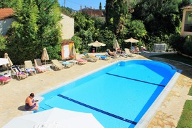Annaliza Aparthotel