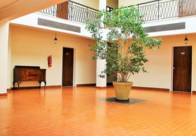 Annaliza Aparthotel
