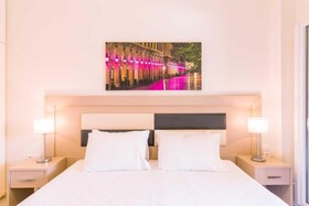 Bella de Lux Apts