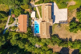 Bella de Lux Apts