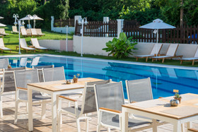 Dominoes Hotel Apartments