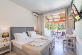 Dominoes Hotel Apartments