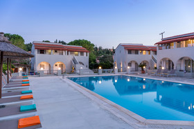 Dominoes Hotel Apartments