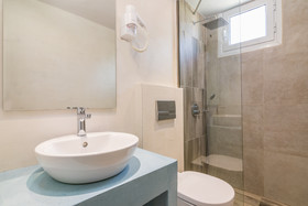 Dominoes Hotel Apartments