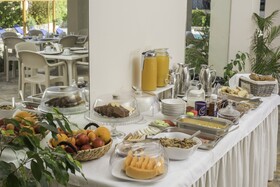 Ipsos Holidays
