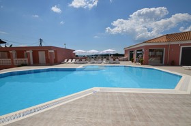 Paradiso Apartments