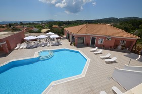 Paradiso Apartments