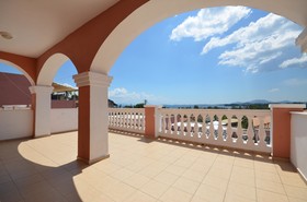 Paradiso Apartments