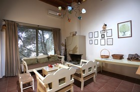 Mourtzanakis Residence