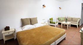 Mourtzanakis Residence