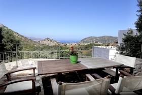 Mourtzanakis Residence