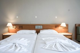 Dioni Hotel