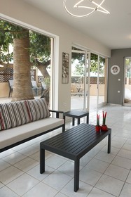Dioni Hotel