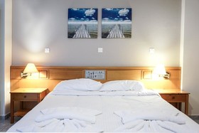 Dioni Hotel