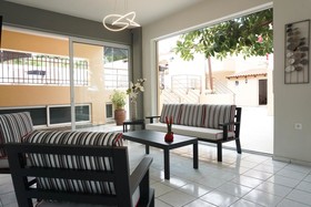 Dioni Hotel