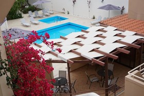 Dioni Hotel