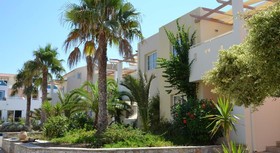 UZENIE All Suites Boutique Resort