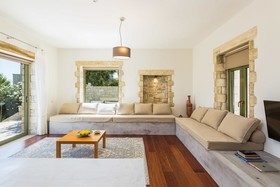 Dalabelos Estate