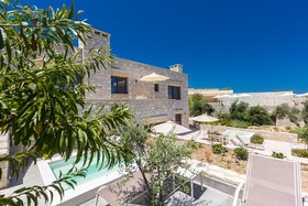 Dalabelos Estate