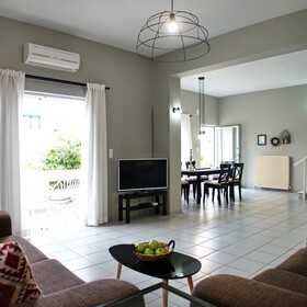 Apostolis Beach House
