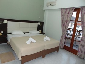 Avra Rooms