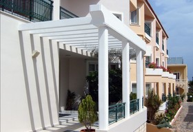 Alexia Beach Hotel