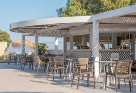 Alexia Beach Hotel
