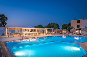 Alexia Beach Hotel