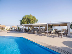 Alexia Beach Hotel