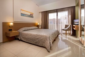 Atlantica Amalthia Beach Hotel