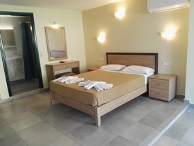 Epis Hotel