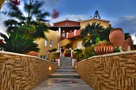 Heaven Apartments