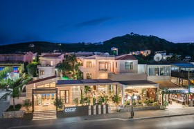 Oscar Suites & Village